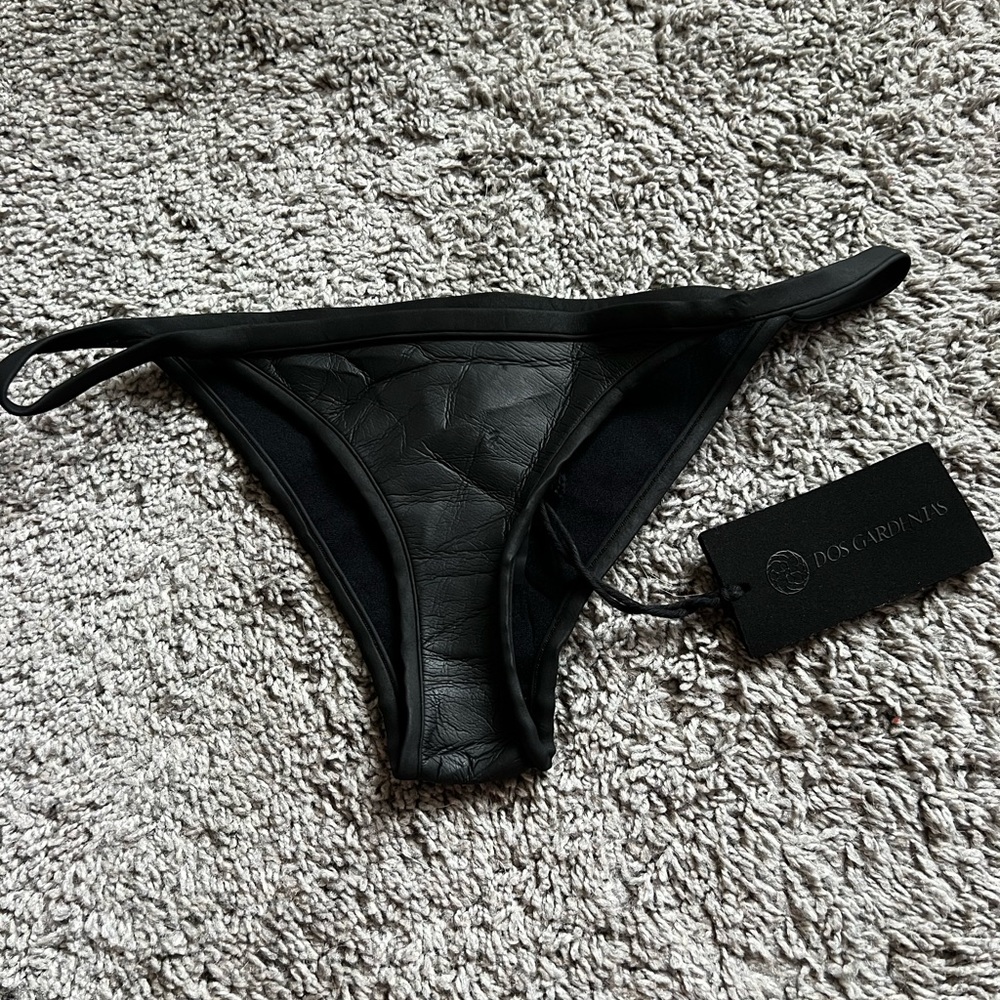 NWT Dos Gardenias Black Neoprene Bikini Bottoms